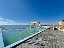 【神奈川県/藤沢市片瀬海岸】グランシティ湘南海岸マリナージュスクエア 屋上プール