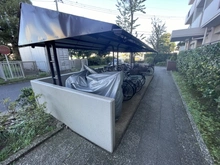 【神奈川県/茅ヶ崎市茅ヶ崎】パークタウン茅ヶ崎 2号棟 駐輪場