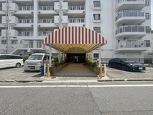 【神奈川県/藤沢市鵠沼海岸】鵠沼ニューマンション アプローチ