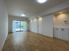 【神奈川県/鎌倉市七里ガ浜東】クリオ鎌倉七里ガ浜 リビング・ダイニング