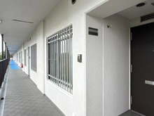【神奈川県/平塚市菫平】パレ平塚すみれ平参番館 廊下