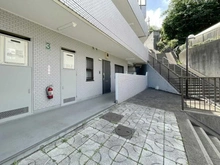 【神奈川県/藤沢市白旗】ベルヴィル藤沢本町 アプローチ