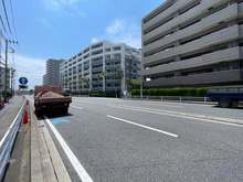【神奈川県/茅ヶ崎市汐見台】リストレジデンス茅ヶ崎海岸 前面道路