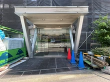 【神奈川県/茅ヶ崎市汐見台】リストレジデンス茅ヶ崎海岸 エントランス：大規模修繕中