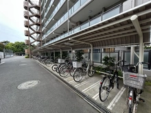 【神奈川県/藤沢市辻堂新町】ステイツ湘南藤沢 駐輪場