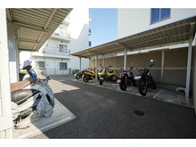 【神奈川県/藤沢市辻堂西海岸】Brillia湘南辻堂海浜公園 バイク置場