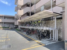 【神奈川県/茅ヶ崎市幸町】クリオ湘南茅ヶ崎 駐輪場