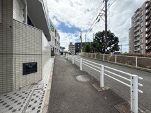 【神奈川県/藤沢市辻堂新町】クリオ辻堂壱番館 前面道路