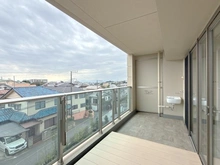 【神奈川県/藤沢市藤が岡】ヴェレーナシティ藤沢 バルコニー