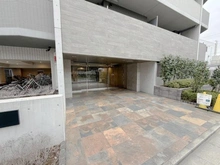 【神奈川県/平塚市宮の前】プレディアンスフォート 湘南平塚リコット アプローチ