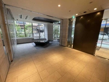 【東京都/新宿区中落合】クレヴィア新宿中落合EAST エントランス