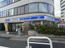 【東京都/渋谷区代々木】シティテラス代々木公園 ローソン元代々木町店（現地より約383m）：
