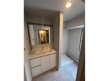 【神奈川県/横浜市中区山下町】アルカンシエル横浜山下公園 洗面室