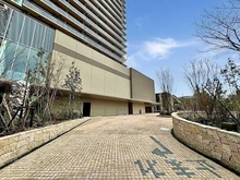 【東京都/新宿区西新宿】パークタワー西新宿 敷地内