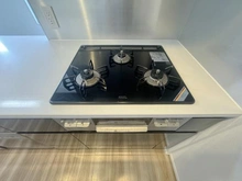 【東京都/新宿区高田馬場】ピアース高田馬場 キッチン：三口コンロ