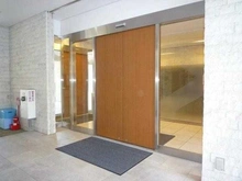 【東京都/渋谷区代々木】カテリーナ代々木プレイス エントランス