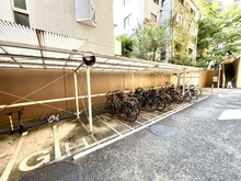 【東京都/渋谷区代々木】バロール代々木 駐輪場