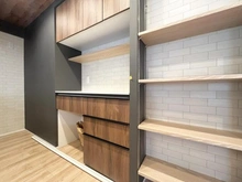 【東京都/新宿区西新宿】東建ニューハイツ西新宿 キッチン：カップボード