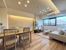 【東京都/大田区南千束】ナイスアーバン洗足池公園 リビング：※家具・調度品は販売価格に含まれておりません