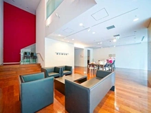 【東京都/新宿区北新宿】ザ・パークハウス新宿タワー 共用施設：付設キッチンで料理も可能な「パーティーサロン」