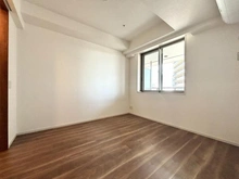 【東京都/新宿区西新宿】ザ・パークハウス西新宿タワー60 洋室