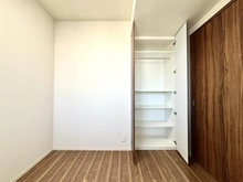 【東京都/新宿区西新宿】ザ・パークハウス西新宿タワー60 洋室