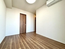 【東京都/新宿区西新宿】ザ・パークハウス西新宿タワー60 洋室