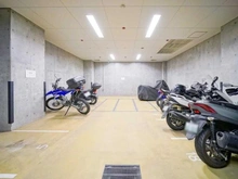 【東京都/新宿区北新宿】ザ・パークハウス新宿タワー バイク置場