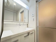 【東京都/新宿区西新宿】シェモワ新宿 洗面室