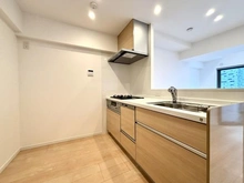 【東京都/新宿区新宿】第32宮庭マンション キッチン