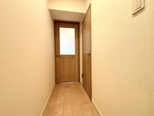 【東京都/新宿区新宿】第32宮庭マンション 廊下