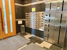 【東京都/渋谷区神宮前】アクシア原宿 宅配BOX