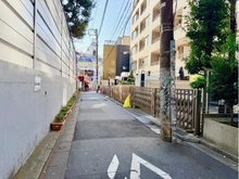 【東京都/渋谷区神宮前】アクシア原宿 前面道路