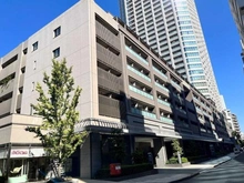 【東京都/新宿区富久町】富久クロスグリーンレジデンス 外観