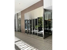 【東京都/新宿区富久町】富久クロスグリーンレジデンス エントランス