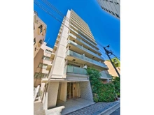 【東京都/豊島区駒込】リビオレゾン駒込六義園イースト 外観