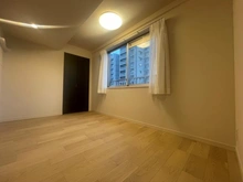 【東京都/新宿区新宿】レジェンド新宿 洋室