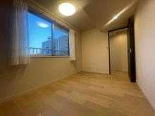 【東京都/新宿区新宿】レジェンド新宿 洋室