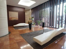 【東京都/新宿区西新宿】コンシェリア西新宿タワーズウエスト エントランス