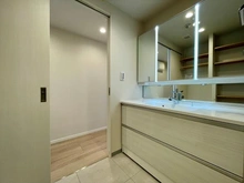 【東京都/練馬区中村南】アークスクエア鷺ノ宮 洗面室