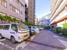 【東京都/渋谷区代々木】ニュー・ステイト・メナー 駐車場