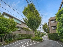 【東京都/新宿区下落合】バウス目白御留山 旧近衛邸の欅（ケヤキ）（現地より約500m）