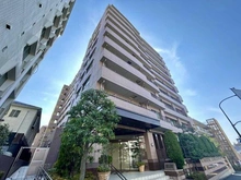 【東京都/新宿区新宿】クリオ新宿戸山壱番館 外観