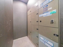 【東京都/渋谷区渋谷】ザ・パークハウス渋谷美竹 宅配BOX