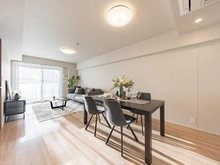 【東京都/渋谷区初台】パークコート代々木初台 リビング・ダイニング：※家具調度品等は販売価格に含まれません