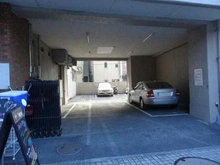 【東京都/新宿区西新宿】新宿パークサイド永谷 駐車場