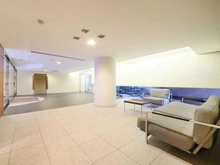 【東京都/新宿区新宿】サンウッド新宿戸山フラッツ エントランス