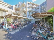 【東京都/新宿区新宿】サンウッド新宿戸山フラッツ 駐輪場