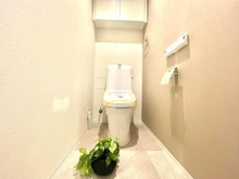 【東京都/渋谷区本町】メゾンヴェール幡ヶ谷 トイレ