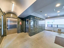 【東京都/渋谷区千駄ヶ谷】グランドパーク代々木 エントランス